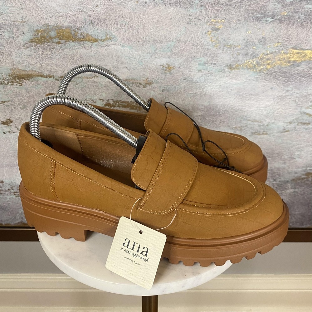 A.n.a Loafer Shoes Womens Size 8.5 Cognac Brown Platform Lug Sole Slip Resistant